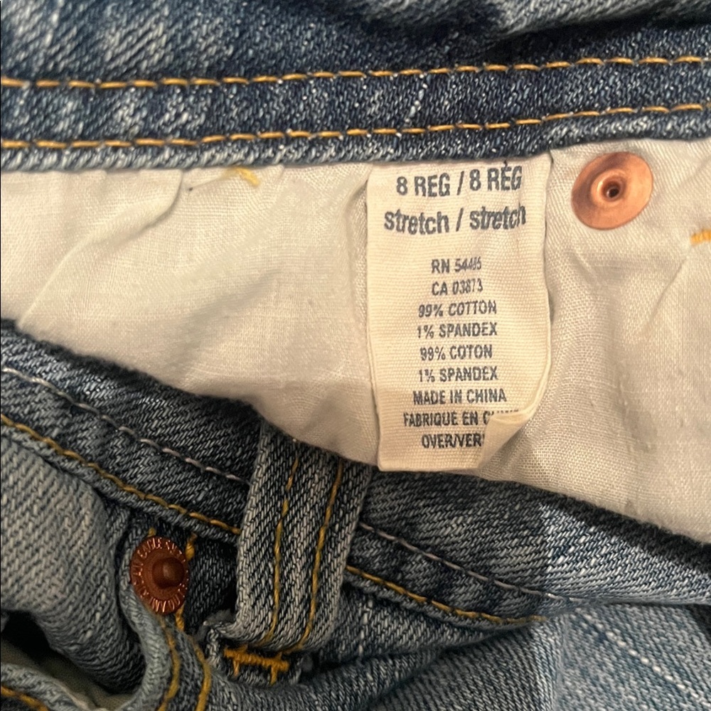 American Eagle women’s Distressed Blue Jeans - Picture 6 of 7